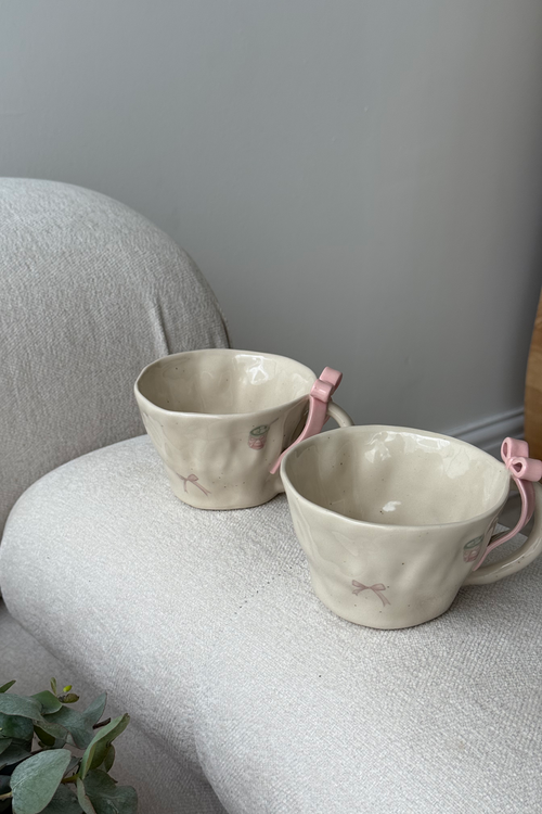 Bow Mug